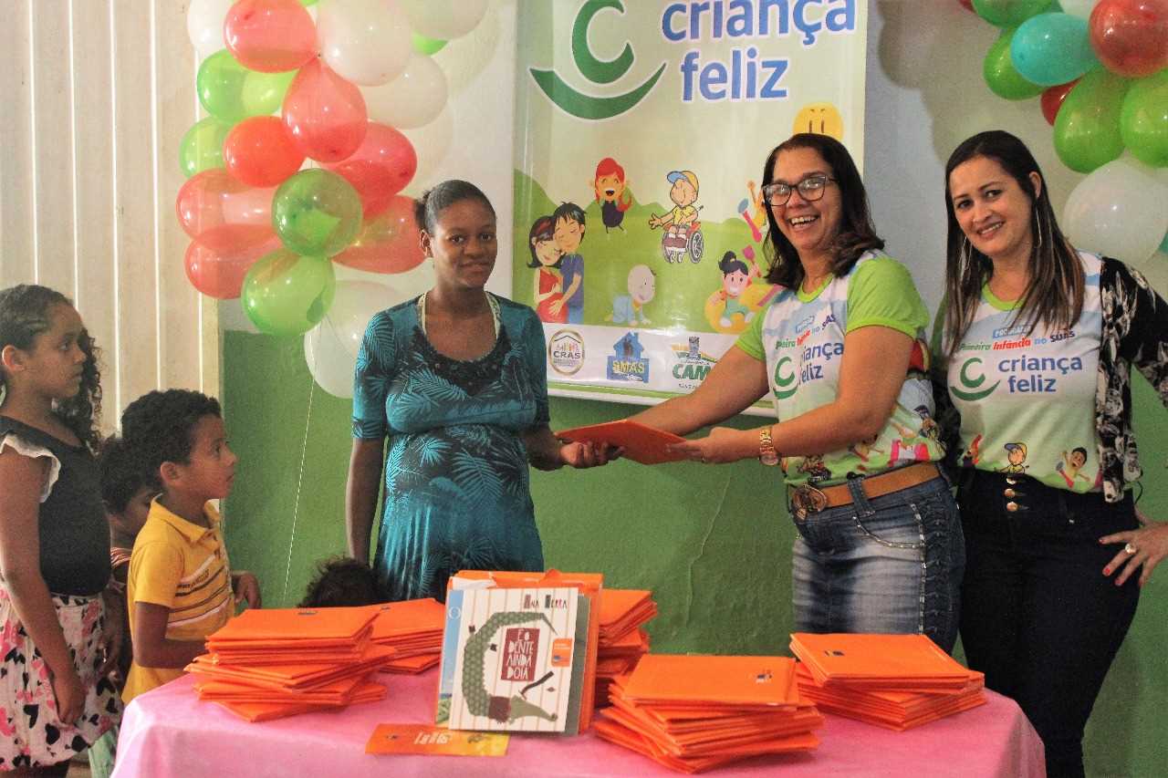 Programa Infância em Camacã beneficia dezenas de famílias